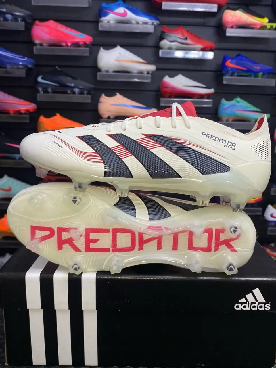 Adidas Adidas Predator Crema y Rosa — vista 1 de 1