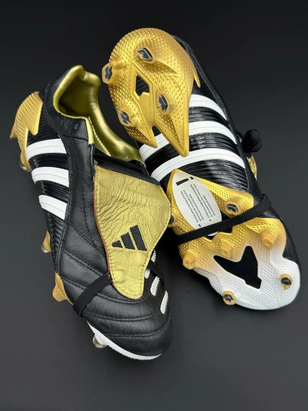 Adidas Adidas Predator Negro y Dorado — vista 1 de 1