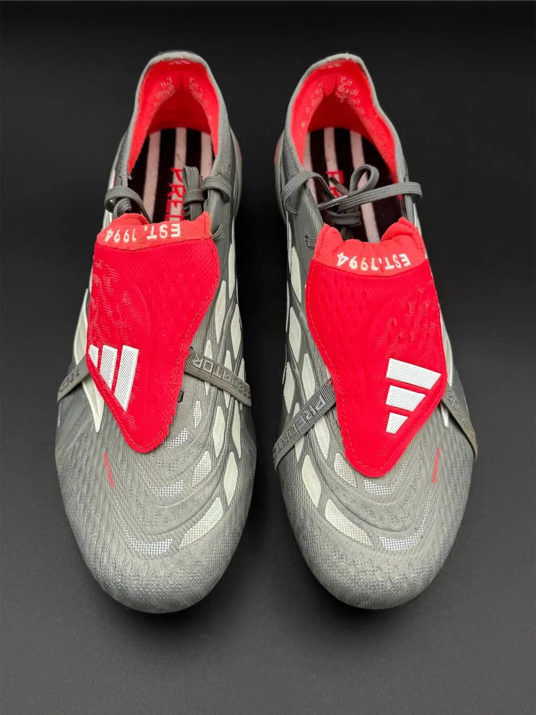 Adidas Adidas Predator Gris y Rojo — botín, foto principal