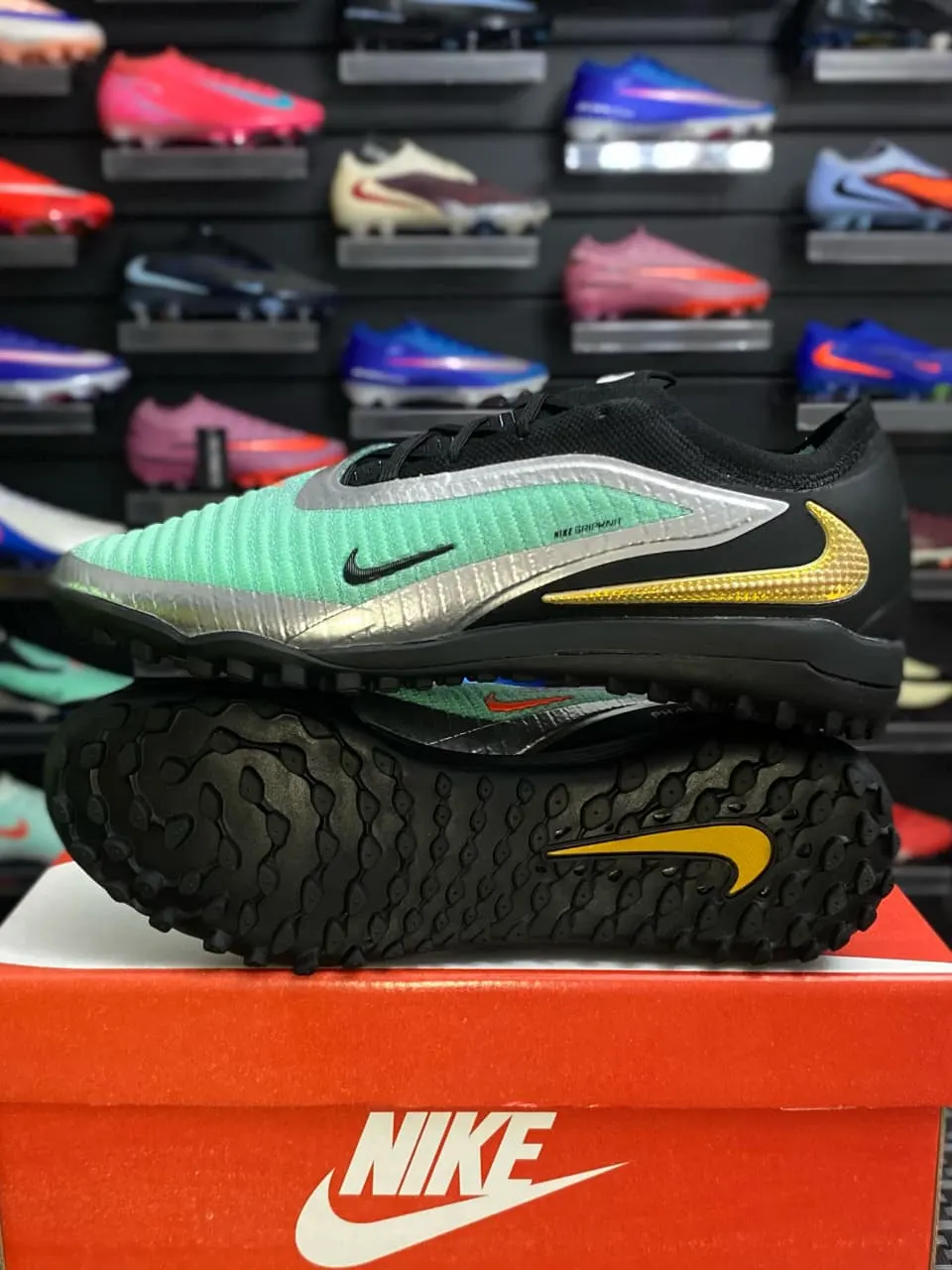 Nike Nike Phantom Verde Agua y Blanco — vista 1 de 1
