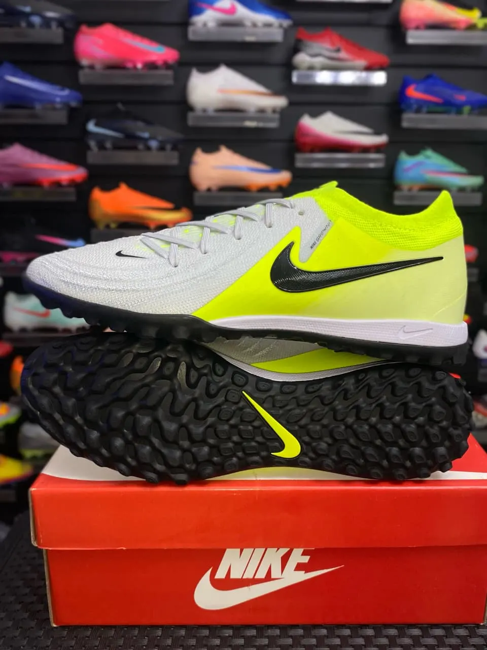 Nike Nike Phantom Blanco y Lima — vista 1 de 1