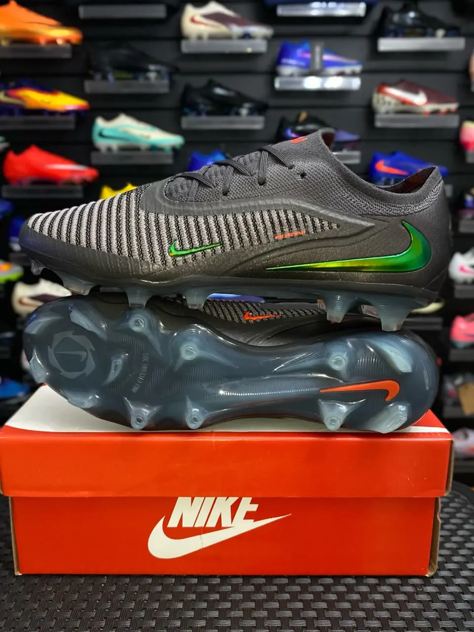 Nike Nike Phantom Gris Metalizado — botín, foto principal