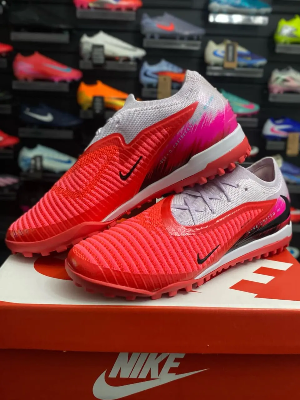 Nike Nike Phantom Coral y Fucsia — vista 1 de 1