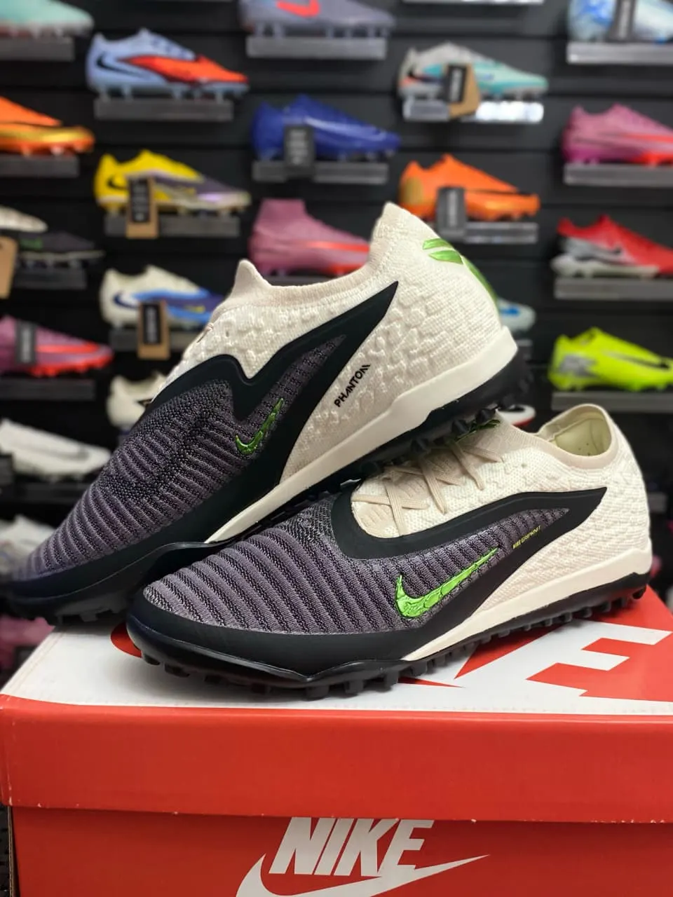 Nike Nike Phantom Crema y Lima — vista 1 de 1