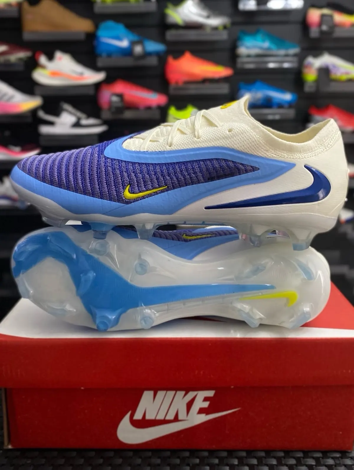 Nike Nike Phantom Violeta y Amarillo Flúor — vista 1 de 1